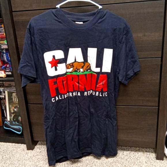 California republic short sleeve - Picture 1 of 1